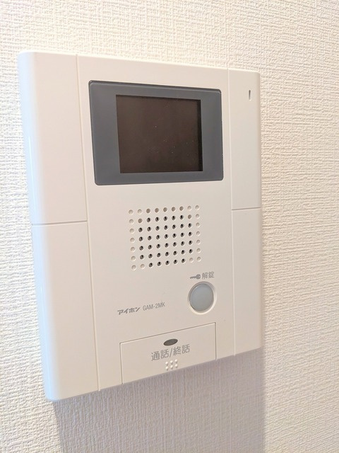 サニーアワーズ池ノ上のセキュリティ|★TVモニターインターホン★