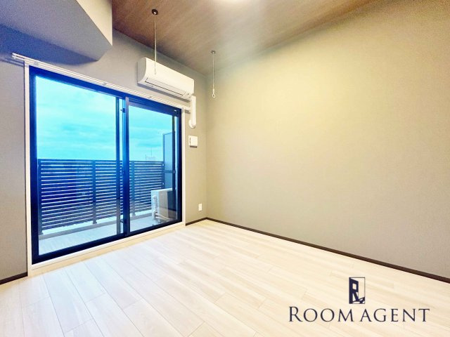 メイクスWアート今池Ⅲの居間・リビング