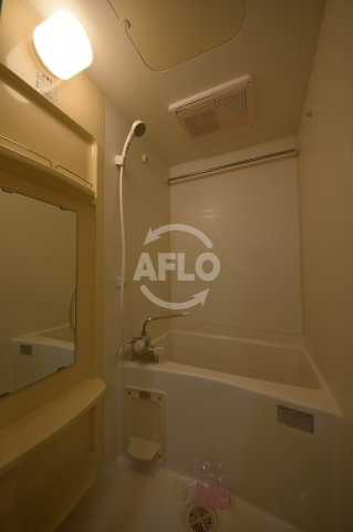 ロイヤルクイーンズパークの浴室|ロイヤルクイーンズパーク　バスルーム