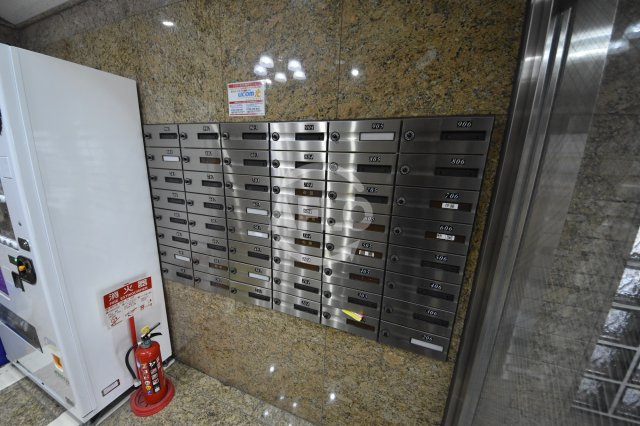 ロイヤルクイーンズパークのその他共用部分|ロイヤルクイーンズパーク　メールＢＯＸ