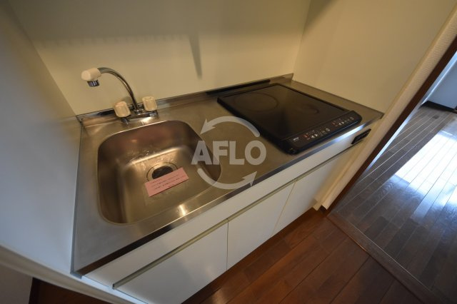 ロイヤルクイーンズパークのキッチン|ロイヤルクイーンズパーク　キッチン