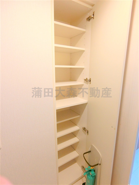エアフレックス羽田の収納|玄関収納