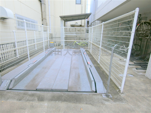 エアフレックス羽田の駐車場