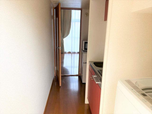 レオパレスアンソレイエのその他|廊下