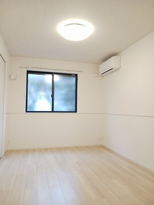 【寝室】 | ルーナ・プレーナ