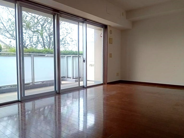 D’グラフォートレイクタウンⅡ棟D館