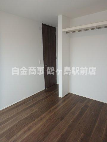 坂戸市関間中古戸建の洋室