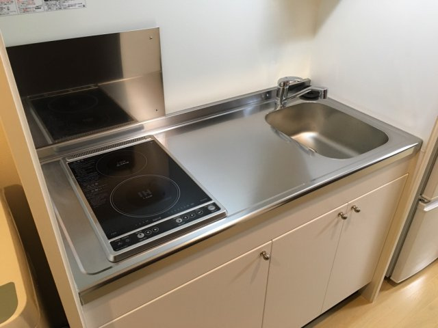 レオネクストベルポルト安針塚のキッチン|キッチンです