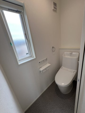 津山市勝部　新築戸建てのトイレ|2F