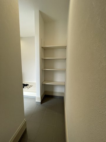 津山市勝部　新築戸建ての玄関|シューズインクローゼット