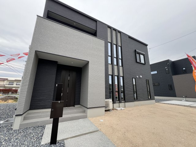 津山市勝部　新築戸建ての外観
