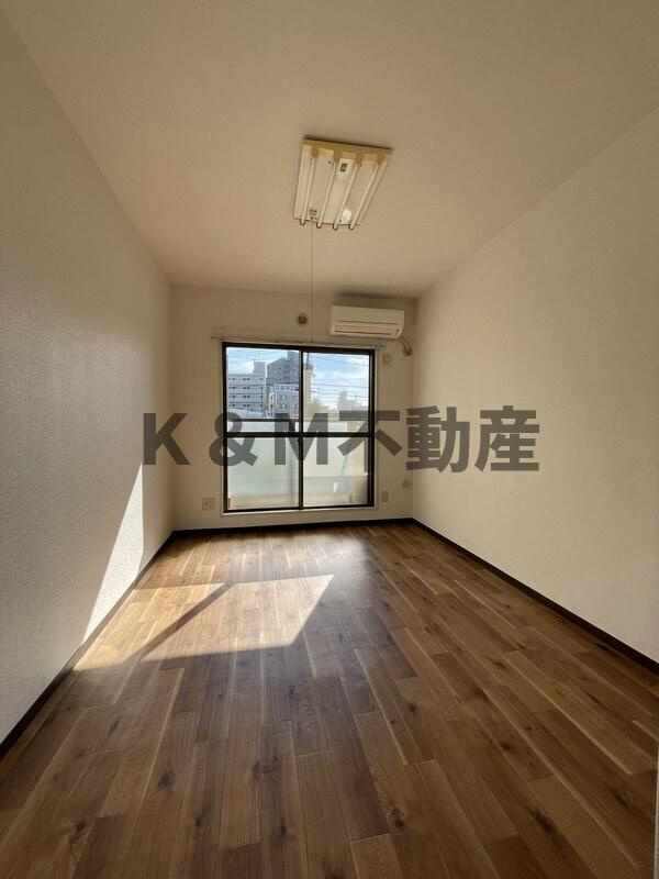 カーサディ北柏の居間・リビング|ゆったりとしたリビングです