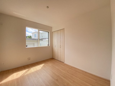 【洋室】 | 南城市佐敷新開1番（全3棟）C号棟 | ※同仕様写真です