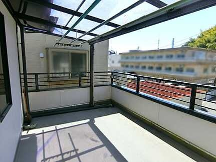 広島市西区山手町　中古一戸建てのバルコニー