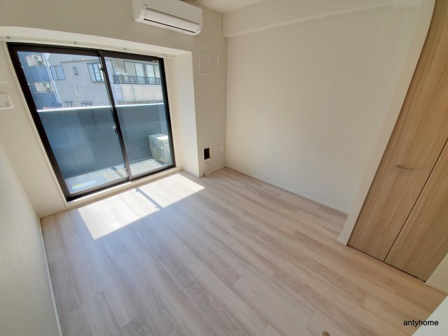 ジオエント福島野田 仲介手数料無料の居間・リビング