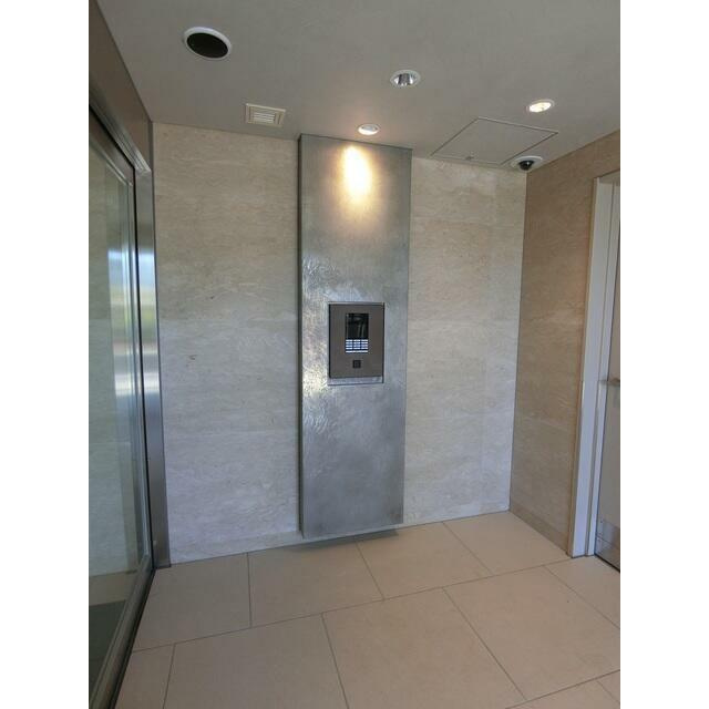 ザ・パークハビオ高円寺レジデンス(ザ・パークハビオコウエンジレジ)のエントランス