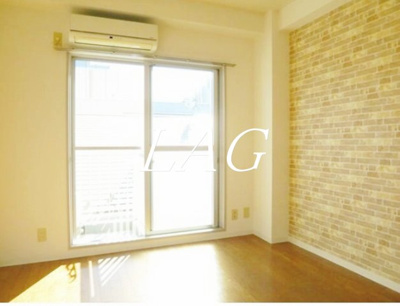 【居間・リビング】 | ラ・セゾンイヴェール | 洋室のお部屋です。