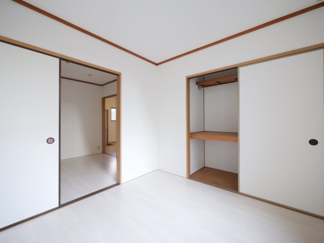 メゾン河合Ａ棟の収納|※写真は別の部屋のものです。