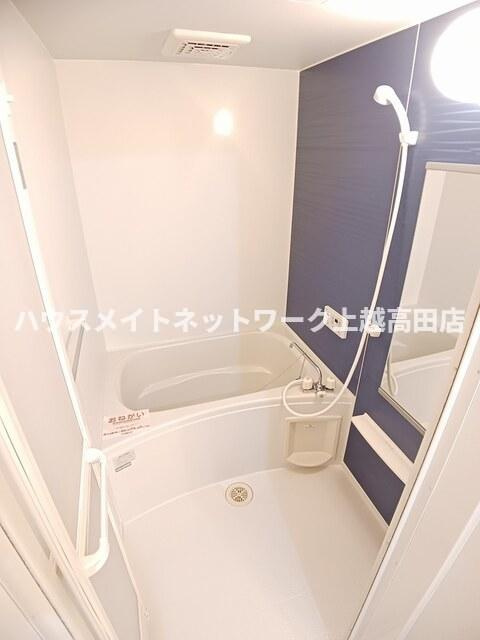 アンソレイエの浴室|追焚機能付