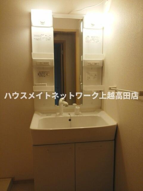 アンソレイエの独立洗面台|洗髪洗面化粧台