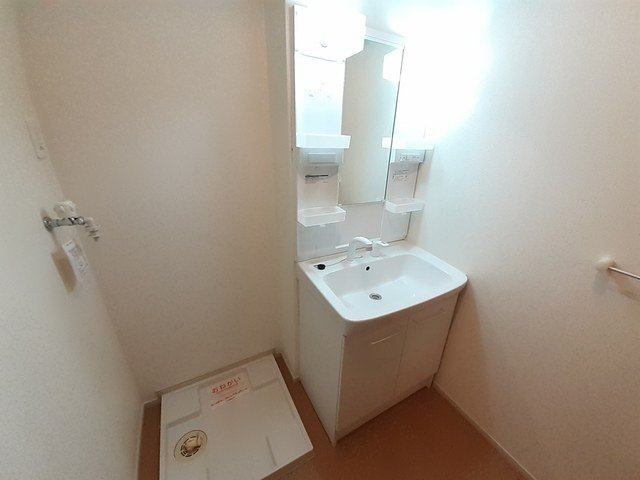 ストロベリーの洗面所|広い洗面スペース