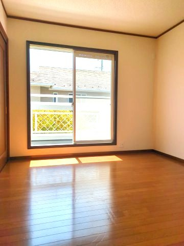 【洋室】 | 大網白里市みずほ台３丁目　中古戸建 | 7畳