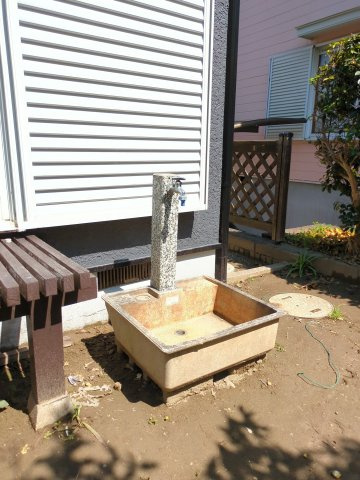 【設備】 | 大網白里市みずほ台３丁目　中古戸建 | 庭　外水栓