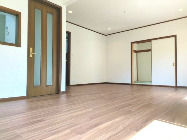 【居間・リビング】 | 大網白里市みずほ台３丁目　中古戸建
