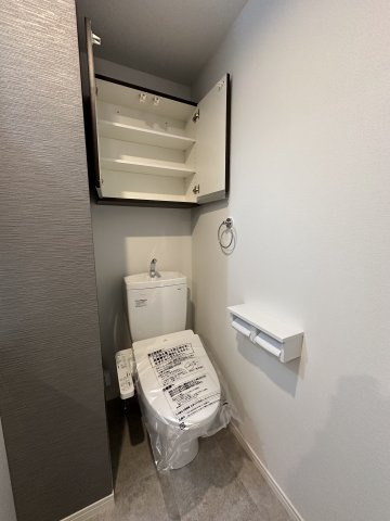 ベイルーム県立大学WESTのトイレ|落ち着いたトイレです