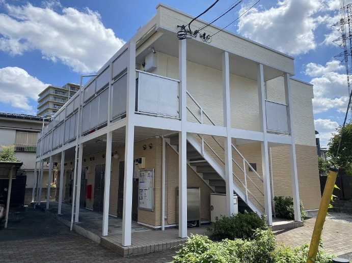 レオパレスハイツ旭が丘B