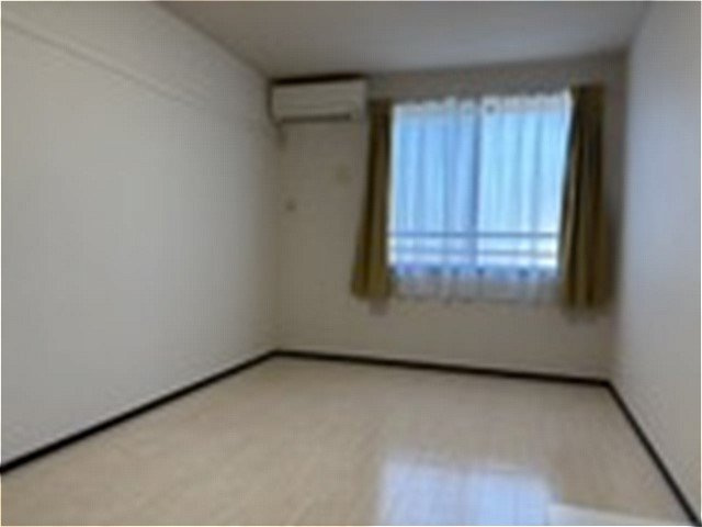 クレイノポートハイムⅡの居間・リビング|こちらの居間で趣味の時間をお楽しみください