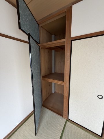 横須賀市野比１丁目の賃貸マンションの収納