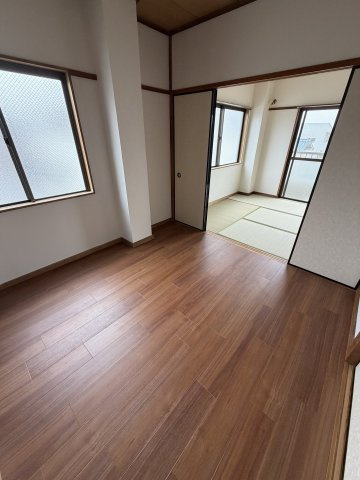 横須賀市野比１丁目の賃貸マンションの洋室
