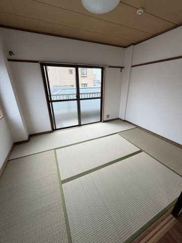 横須賀市野比１丁目の賃貸マンションの和室