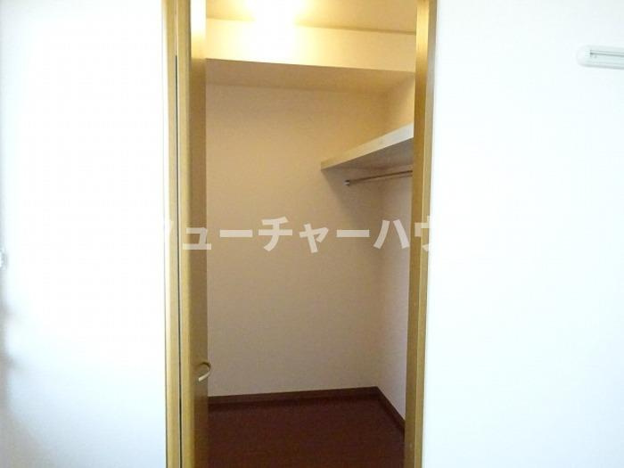 メゾンラフィーネの収納