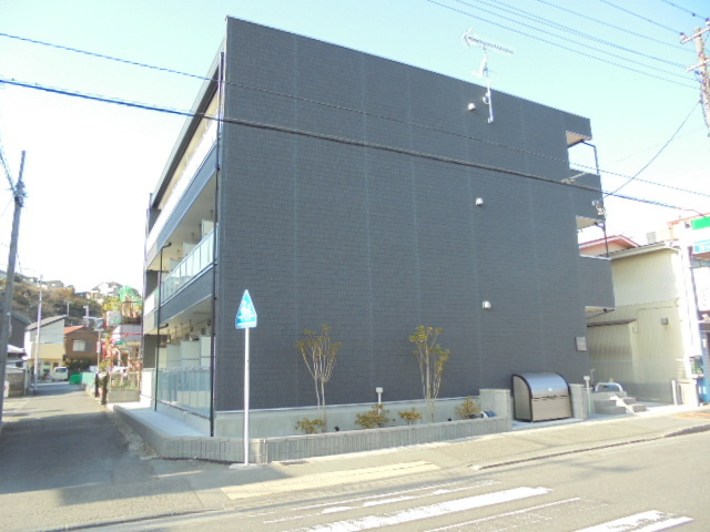 リブリ・Aquamarine 横須賀