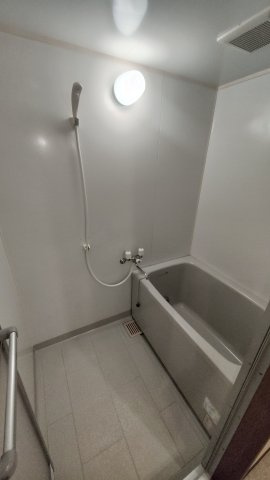 スカイコーポ鴨居の浴室