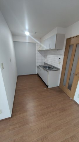 スカイコーポ鴨居のキッチン