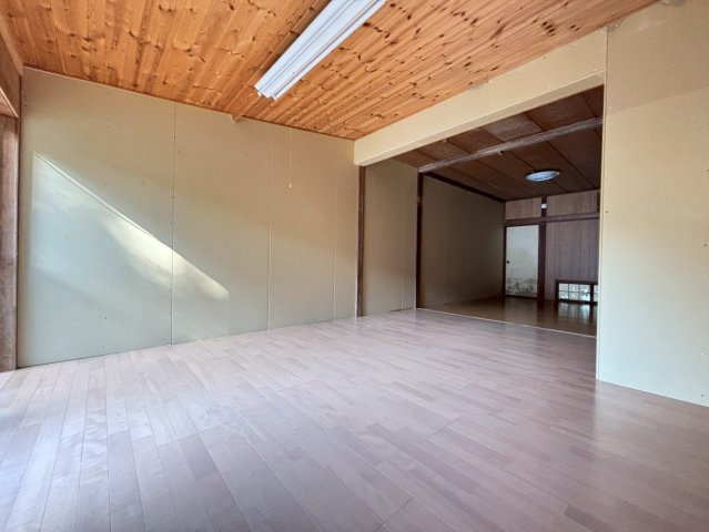 【居間・リビング】 | 菊陽町戸建 | 1棟画像。現況優先。