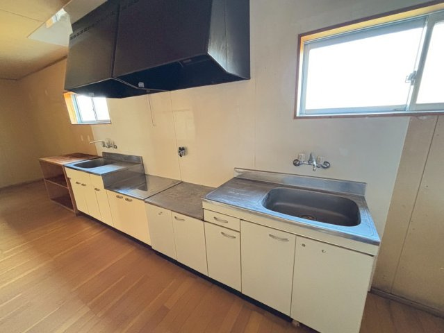 【キッチン】 | 菊陽町戸建 | 3棟画像。現況優先。