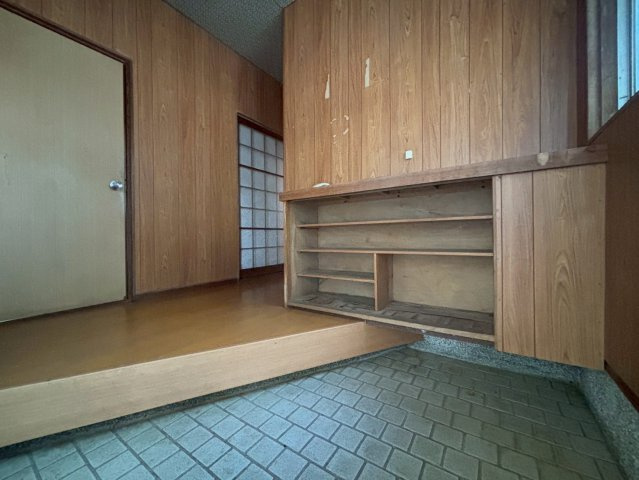 【玄関】 | 菊陽町戸建 | 1棟画像。現況優先。