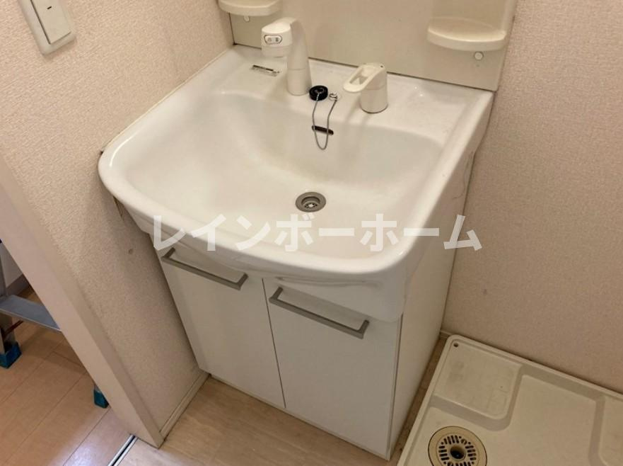 アミュレットの独立洗面台
