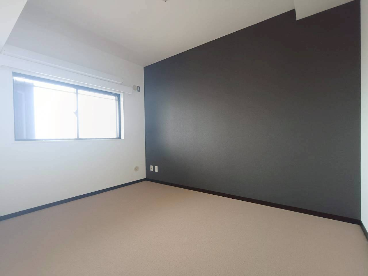 金町ダイヤモンドマンションの洋室|広々とした洋室です
