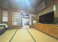 和泉市福瀬町戸建の居間・リビング