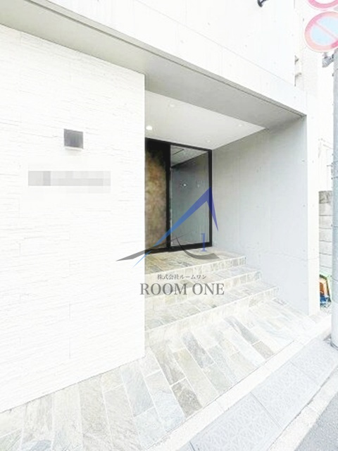 ＣＯＣＯＣＵＢＥ東日暮里のエントランス|エントランスです。