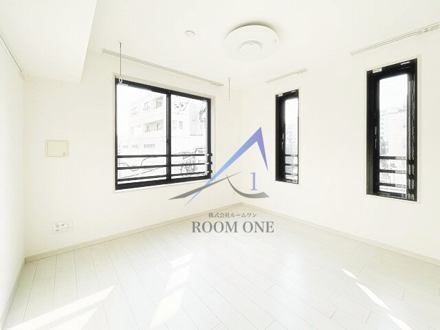 ＣＯＣＯＣＵＢＥ東日暮里