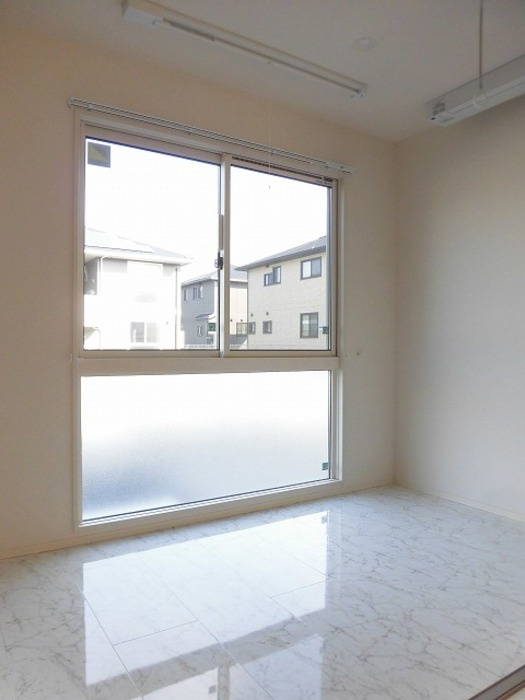 セキュレア須屋 B棟のバルコニー