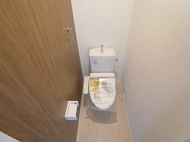 KARIN上沢のトイレ|温水洗浄便座付きのトイレ