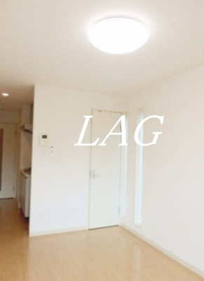 【居間・リビング】 | ルームス市川(E-073) | 洋室のお部屋です。