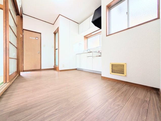 鈴木荘の内装